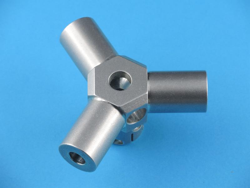D200 Triabolo main rotor hub