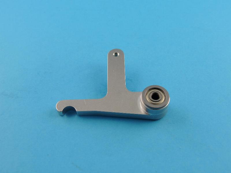 D261 bellcrank for belt tightening
