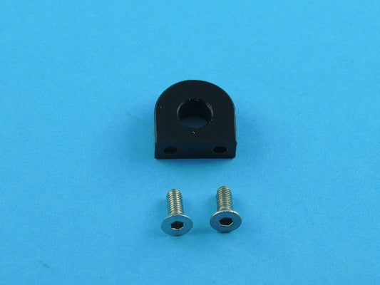D156 holding eye